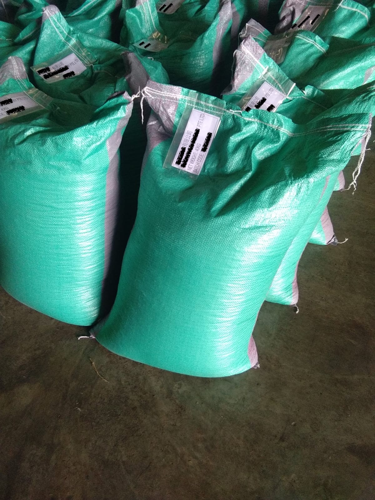 Standard 40 kg export packaging in a woven PP sack with an inner PE liner